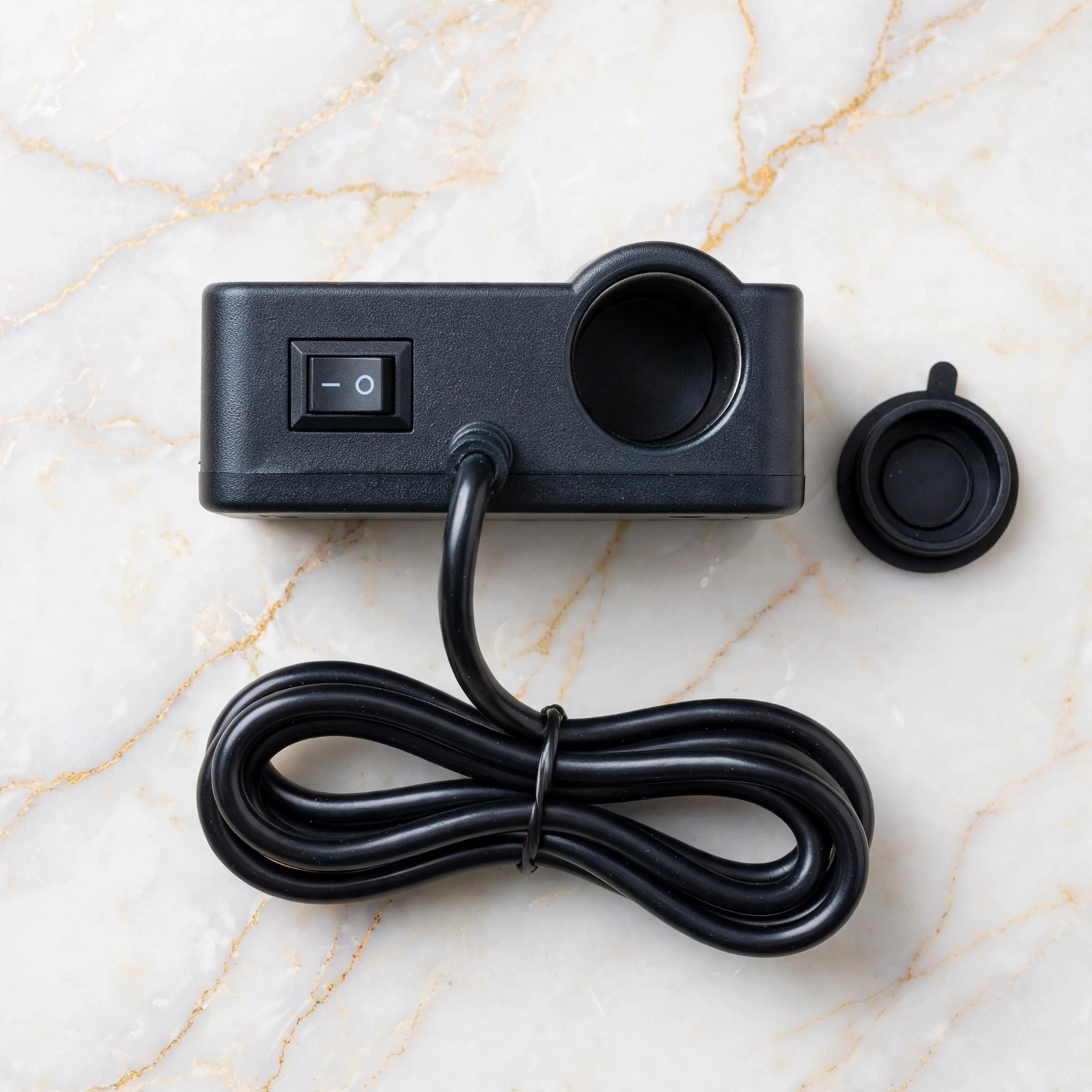 Inversor de Voltaje 200W para Carro con Tomas AC, USB y Tipo C - Imagen 2