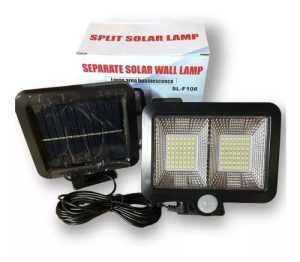 Lámpara de exterior con panel solar cableado.